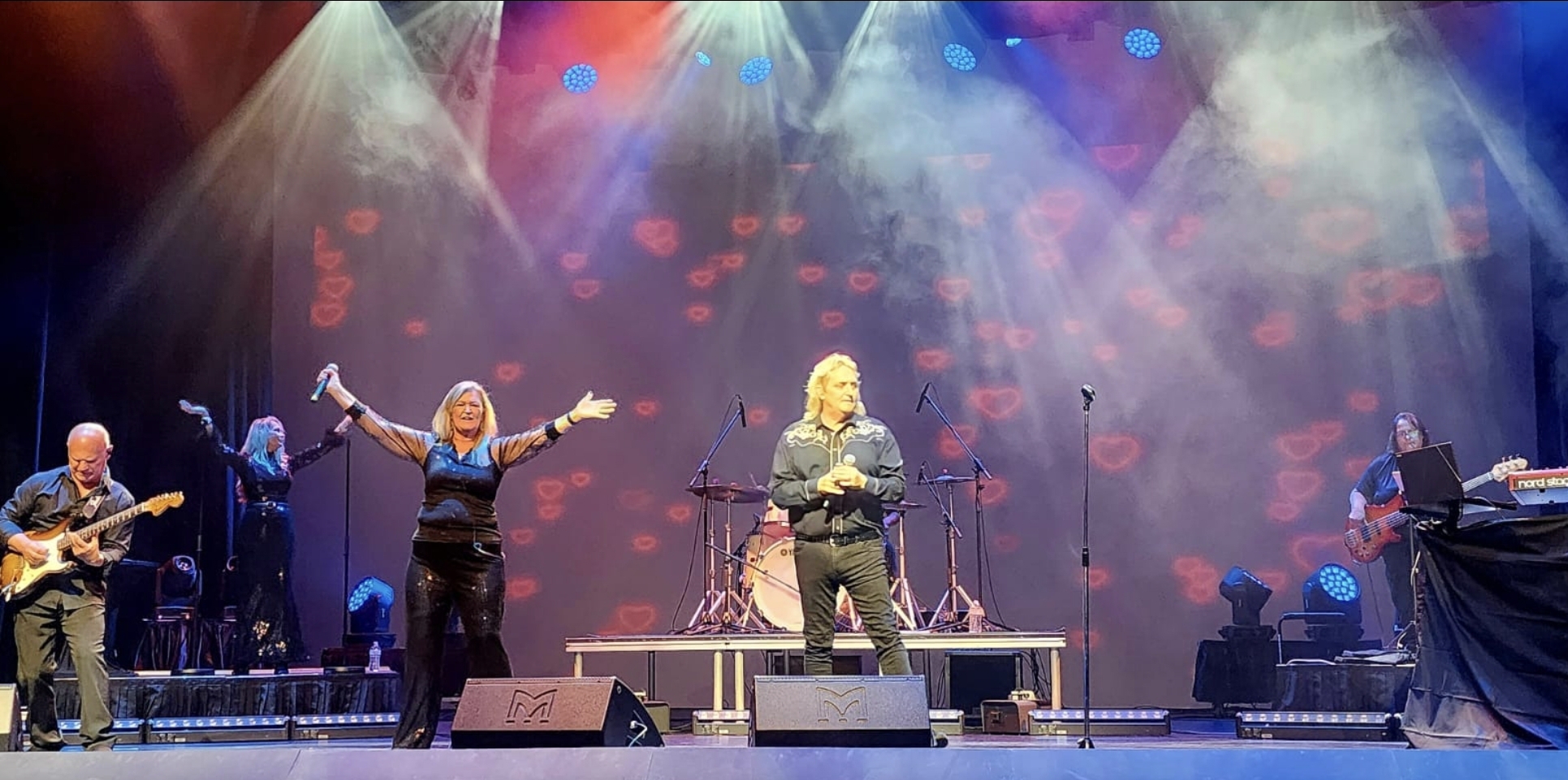 Forever Farnham — Live Duet