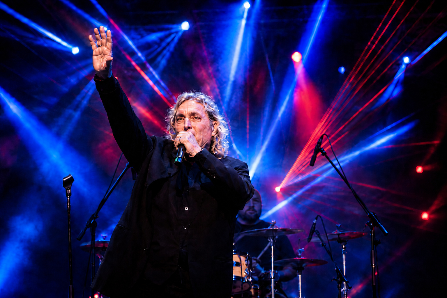 Michael Vee — Live in Concert